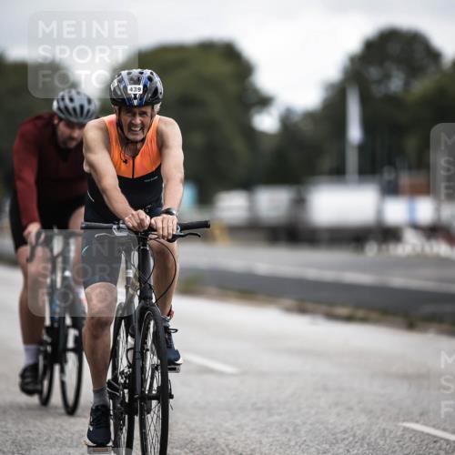 16.08.2026 - KN Förde Triathlon 2026 H.Heesch http://msf.ph/oto/9980713 16.08.2026 11:48:02 Radfahren 417, 439 meine-sportfotos.de