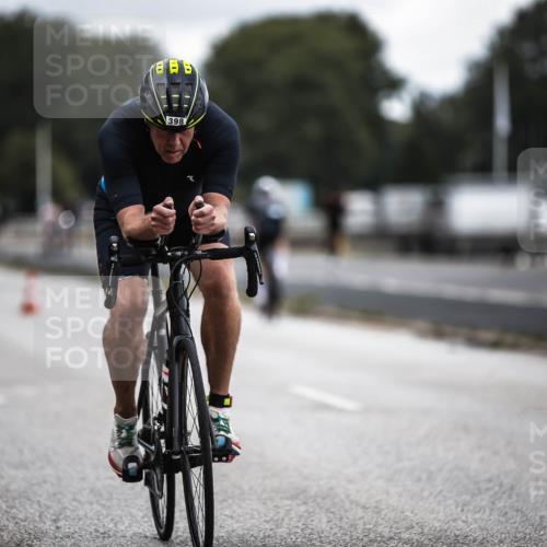 16.08.2026 - KN Förde Triathlon 2026 H.Heesch http://msf.ph/oto/9980732 16.08.2026 11:48:10 Radfahren  meine-sportfotos.de