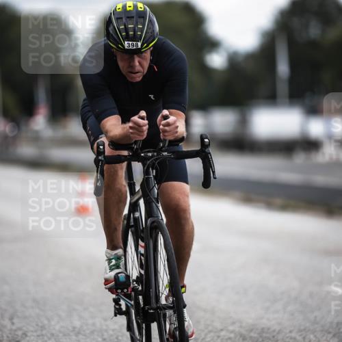 16.08.2026 - KN Förde Triathlon 2026 H.Heesch http://msf.ph/oto/9980738 16.08.2026 11:48:10 Radfahren  meine-sportfotos.de