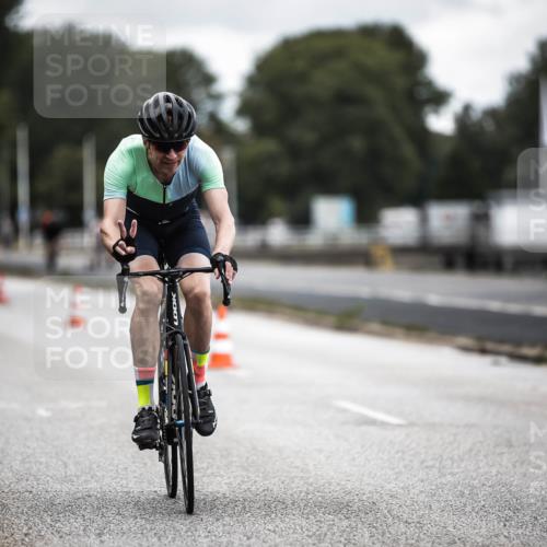 16.08.2026 - KN Förde Triathlon 2026 H.Heesch http://msf.ph/oto/9980789 16.08.2026 11:48:43 Radfahren 334 meine-sportfotos.de