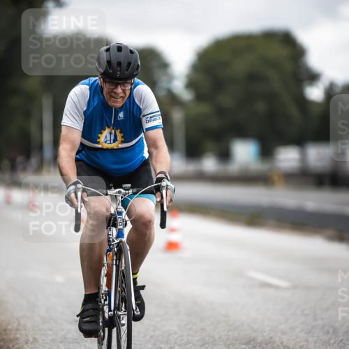 16.08.2026 - KN Förde Triathlon 2026 H.Heesch http://msf.ph/oto/9980809 16.08.2026 11:48:49 Radfahren 402, 415, 432 meine-sportfotos.de