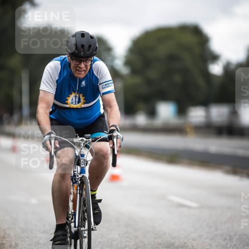 16.08.2026 - KN Förde Triathlon 2026 H.Heesch http://msf.ph/oto/9980810 16.08.2026 11:48:49 Radfahren 402, 415, 432 meine-sportfotos.de