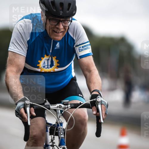 16.08.2026 - KN Förde Triathlon 2026 H.Heesch http://msf.ph/oto/9980826 16.08.2026 11:48:50 Radfahren 402, 415, 432 meine-sportfotos.de