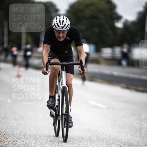 16.08.2026 - KN Förde Triathlon 2026 H.Heesch http://msf.ph/oto/9980827 16.08.2026 11:49:01 Radfahren 426 meine-sportfotos.de