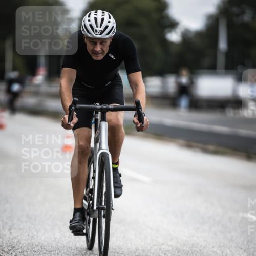 16.08.2026 - KN Förde Triathlon 2026 H.Heesch http://msf.ph/oto/9980831 16.08.2026 11:49:01 Radfahren 426 meine-sportfotos.de