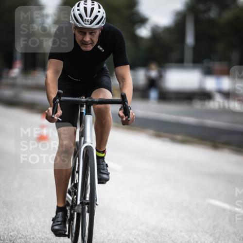 16.08.2026 - KN Förde Triathlon 2026 H.Heesch http://msf.ph/oto/9980833 16.08.2026 11:49:02 Radfahren 426 meine-sportfotos.de