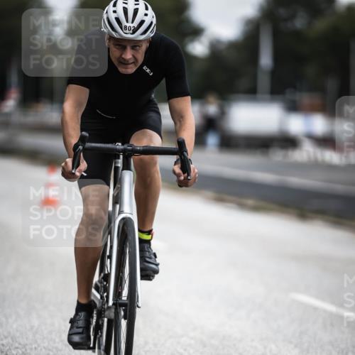 16.08.2026 - KN Förde Triathlon 2026 H.Heesch http://msf.ph/oto/9980834 16.08.2026 11:49:02 Radfahren 426 meine-sportfotos.de