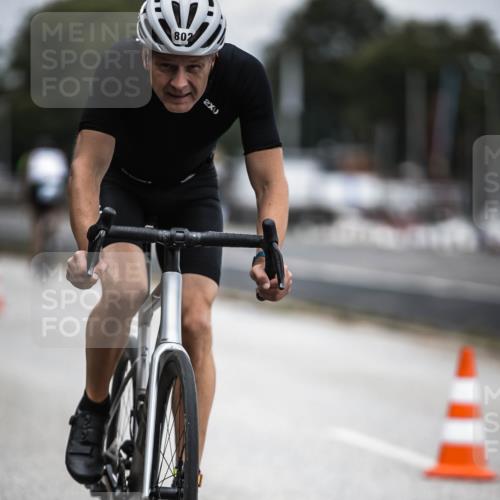 16.08.2026 - KN Förde Triathlon 2026 H.Heesch http://msf.ph/oto/9980838 16.08.2026 11:49:02 Radfahren 426 meine-sportfotos.de