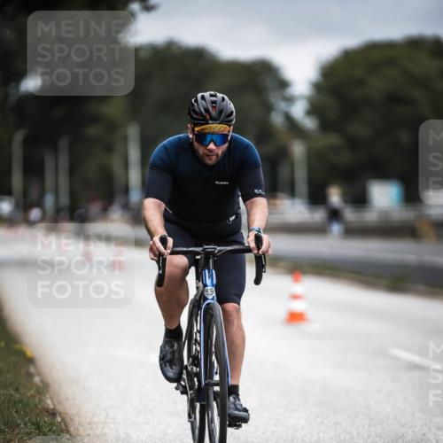 16.08.2026 - KN Förde Triathlon 2026 H.Heesch http://msf.ph/oto/9980859 16.08.2026 11:49:26 Radfahren  meine-sportfotos.de