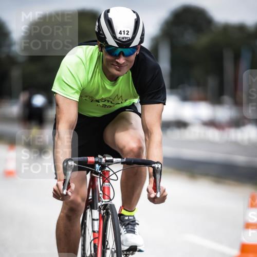 16.08.2026 - KN Förde Triathlon 2026 H.Heesch http://msf.ph/oto/9980890 16.08.2026 11:49:47 Radfahren 378, 416 meine-sportfotos.de