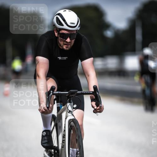 16.08.2026 - KN Förde Triathlon 2026 H.Heesch http://msf.ph/oto/9980912 16.08.2026 11:49:59 Radfahren  meine-sportfotos.de