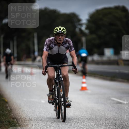 16.08.2026 - KN Förde Triathlon 2026 H.Heesch http://msf.ph/oto/9980916 16.08.2026 11:50:23 Radfahren  meine-sportfotos.de