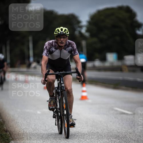 16.08.2026 - KN Förde Triathlon 2026 H.Heesch http://msf.ph/oto/9980918 16.08.2026 11:50:23 Radfahren  meine-sportfotos.de