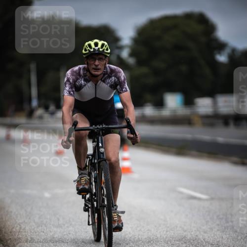 16.08.2026 - KN Förde Triathlon 2026 H.Heesch http://msf.ph/oto/9980921 16.08.2026 11:50:23 Radfahren  meine-sportfotos.de