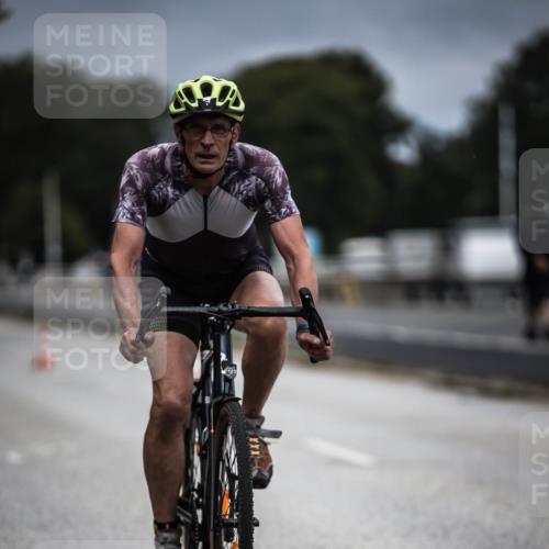 16.08.2026 - KN Förde Triathlon 2026 H.Heesch http://msf.ph/oto/9980928 16.08.2026 11:50:23 Radfahren  meine-sportfotos.de