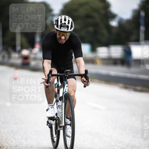 16.08.2026 - KN Förde Triathlon 2026 H.Heesch http://msf.ph/oto/9980970 16.08.2026 11:50:58 Radfahren 428 meine-sportfotos.de