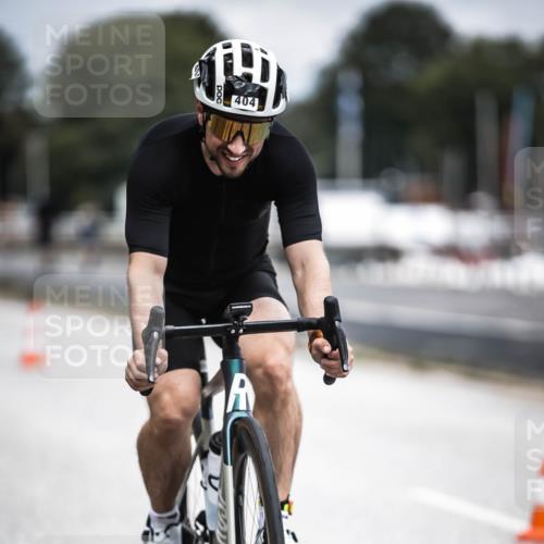 16.08.2026 - KN Förde Triathlon 2026 H.Heesch http://msf.ph/oto/9980978 16.08.2026 11:50:58 Radfahren 428 meine-sportfotos.de