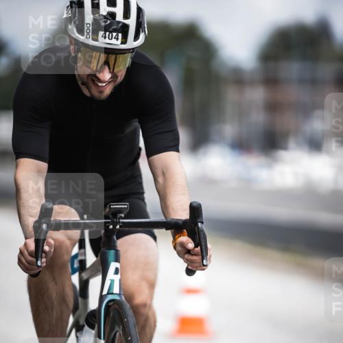 16.08.2026 - KN Förde Triathlon 2026 H.Heesch http://msf.ph/oto/9980984 16.08.2026 11:50:58 Radfahren 428 meine-sportfotos.de