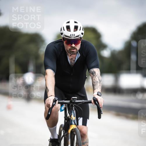 16.08.2026 - KN Förde Triathlon 2026 H.Heesch http://msf.ph/oto/9980997 16.08.2026 11:51:28 Radfahren 425 meine-sportfotos.de