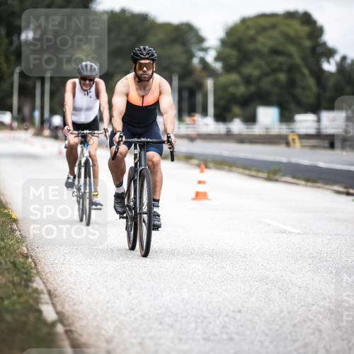 16.08.2026 - KN Förde Triathlon 2026 H.Heesch http://msf.ph/oto/9981008 16.08.2026 11:51:42 Radfahren  meine-sportfotos.de