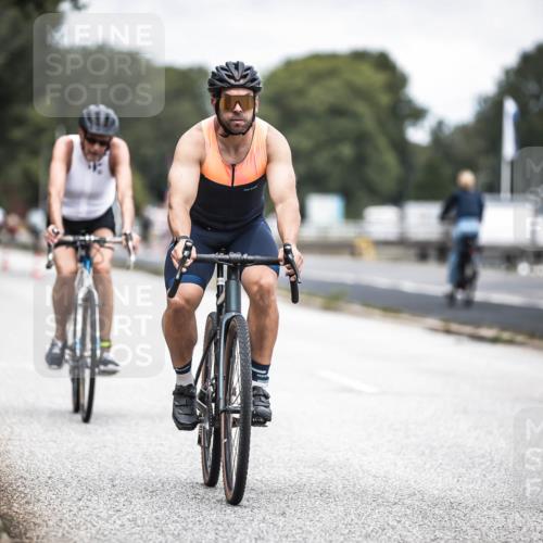 16.08.2026 - KN Förde Triathlon 2026 H.Heesch http://msf.ph/oto/9981015 16.08.2026 11:51:42 Radfahren  meine-sportfotos.de