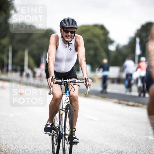 16.08.2026 - KN Förde Triathlon 2026 H.Heesch http://msf.ph/oto/9981019 16.08.2026 11:51:43 Radfahren  meine-sportfotos.de
