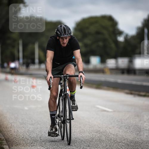 16.08.2026 - KN Förde Triathlon 2026 H.Heesch http://msf.ph/oto/9981028 16.08.2026 11:52:19 Radfahren 426 meine-sportfotos.de