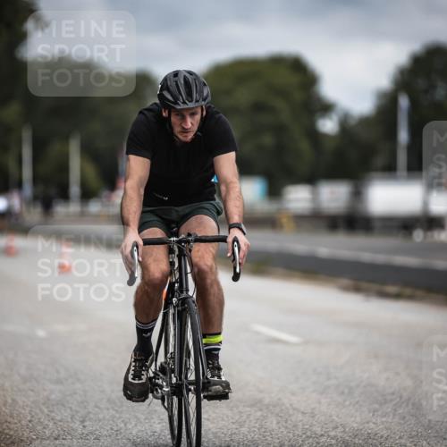 16.08.2026 - KN Förde Triathlon 2026 H.Heesch http://msf.ph/oto/9981032 16.08.2026 11:52:19 Radfahren 426 meine-sportfotos.de