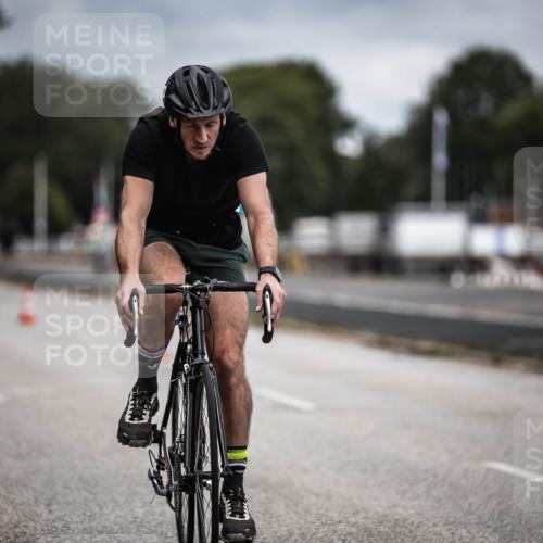 16.08.2026 - KN Förde Triathlon 2026 H.Heesch http://msf.ph/oto/9981035 16.08.2026 11:52:19 Radfahren 426 meine-sportfotos.de