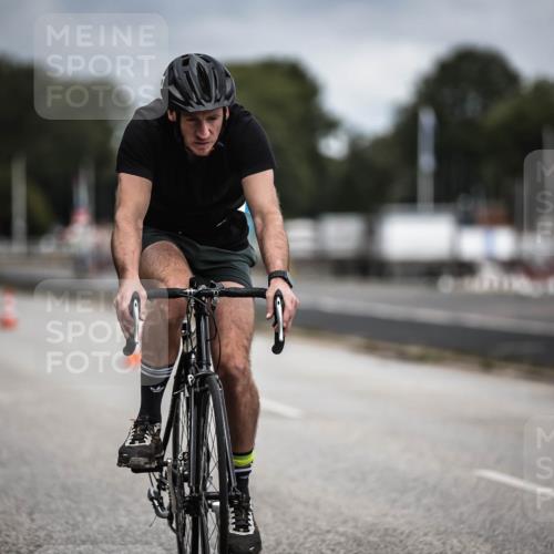 16.08.2026 - KN Förde Triathlon 2026 H.Heesch http://msf.ph/oto/9981037 16.08.2026 11:52:19 Radfahren 426 meine-sportfotos.de
