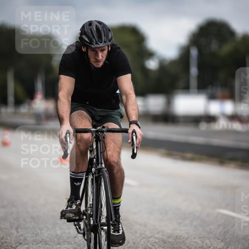 16.08.2026 - KN Förde Triathlon 2026 H.Heesch http://msf.ph/oto/9981038 16.08.2026 11:52:19 Radfahren 426 meine-sportfotos.de