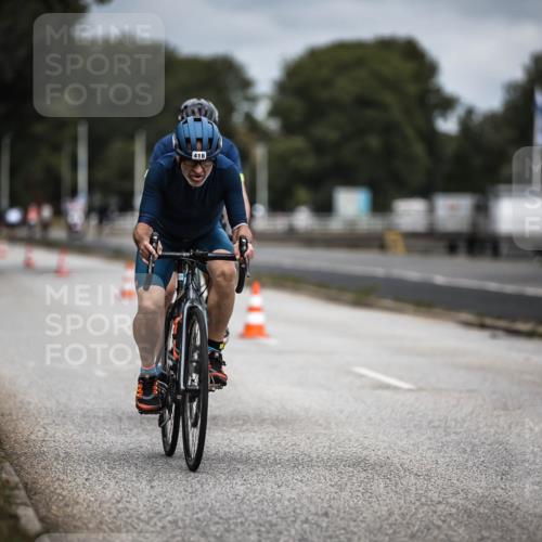 16.08.2026 - KN Förde Triathlon 2026 H.Heesch http://msf.ph/oto/9981042 16.08.2026 11:52:24 Radfahren 396, 426 meine-sportfotos.de