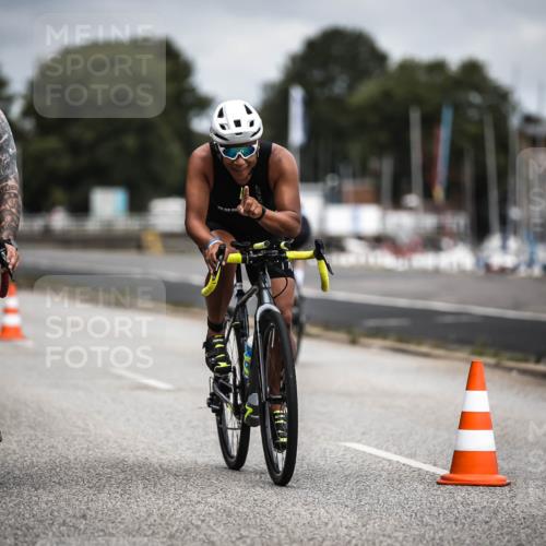 16.08.2026 - KN Förde Triathlon 2026 H.Heesch http://msf.ph/oto/9981072 16.08.2026 11:52:32 Radfahren  meine-sportfotos.de