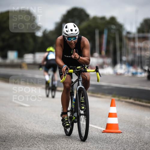 16.08.2026 - KN Förde Triathlon 2026 H.Heesch http://msf.ph/oto/9981076 16.08.2026 11:52:33 Radfahren  meine-sportfotos.de