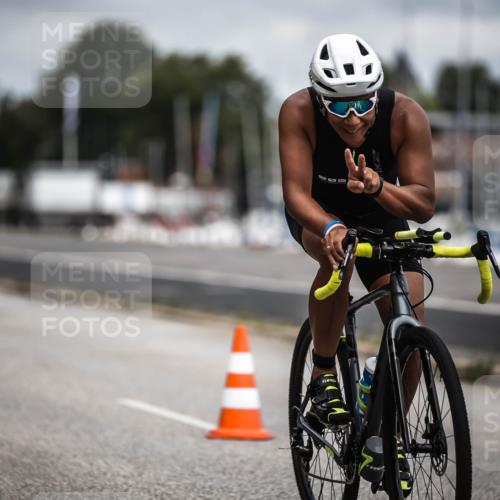 16.08.2026 - KN Förde Triathlon 2026 H.Heesch http://msf.ph/oto/9981085 16.08.2026 11:52:33 Radfahren  meine-sportfotos.de