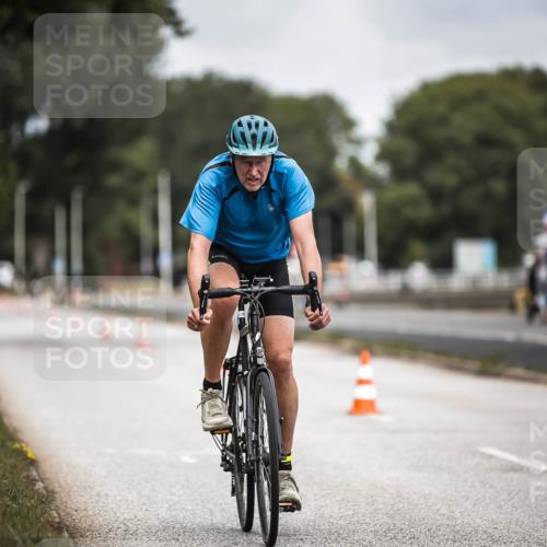 16.08.2026 - KN Förde Triathlon 2026 H.Heesch http://msf.ph/oto/9981090 16.08.2026 11:53:04 Radfahren  meine-sportfotos.de
