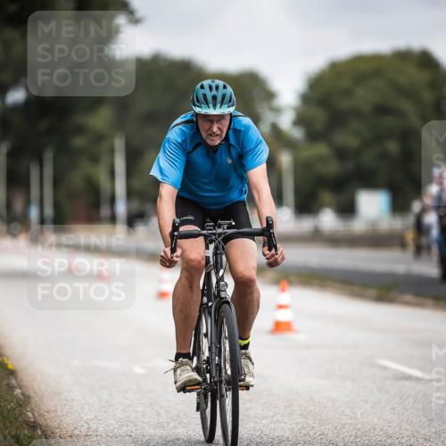 16.08.2026 - KN Förde Triathlon 2026 H.Heesch http://msf.ph/oto/9981093 16.08.2026 11:53:04 Radfahren  meine-sportfotos.de