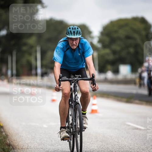 16.08.2026 - KN Förde Triathlon 2026 H.Heesch http://msf.ph/oto/9981094 16.08.2026 11:53:04 Radfahren  meine-sportfotos.de