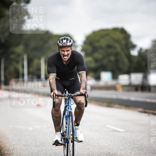 16.08.2026 - KN Förde Triathlon 2026 H.Heesch http://msf.ph/oto/9981107 16.08.2026 11:53:21 Radfahren  meine-sportfotos.de