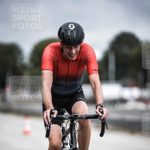 16.08.2026 - KN Förde Triathlon 2026 H.Heesch http://msf.ph/oto/9981140 16.08.2026 11:53:49 Radfahren 438 meine-sportfotos.de
