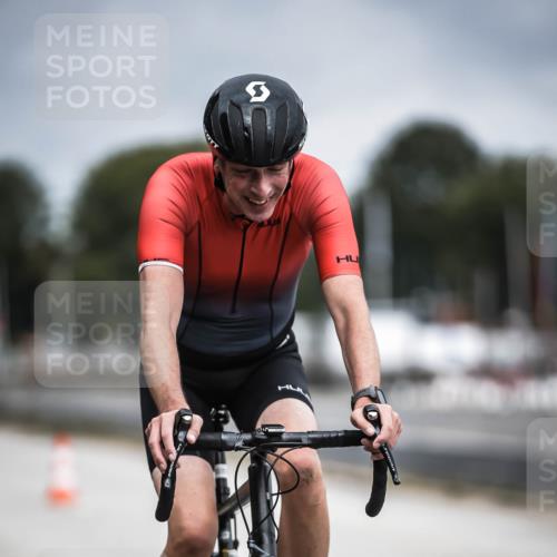 16.08.2026 - KN Förde Triathlon 2026 H.Heesch http://msf.ph/oto/9981141 16.08.2026 11:53:49 Radfahren 438 meine-sportfotos.de
