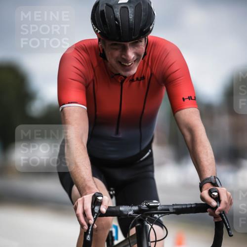 16.08.2026 - KN Förde Triathlon 2026 H.Heesch http://msf.ph/oto/9981147 16.08.2026 11:53:49 Radfahren 438 meine-sportfotos.de