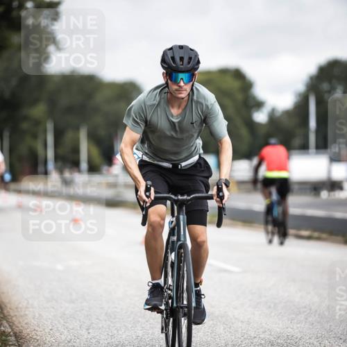 16.08.2026 - KN Förde Triathlon 2026 H.Heesch http://msf.ph/oto/9981150 16.08.2026 11:54:13 Radfahren  meine-sportfotos.de
