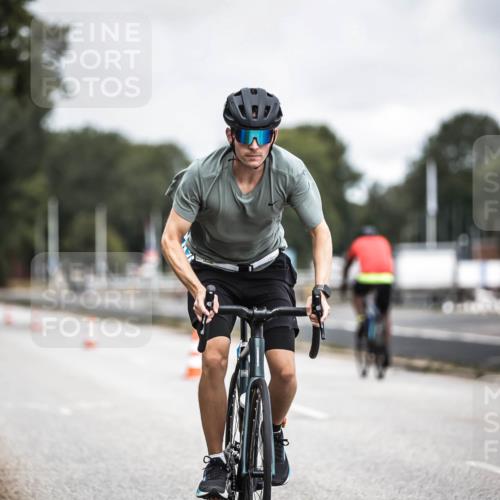 16.08.2026 - KN Förde Triathlon 2026 H.Heesch http://msf.ph/oto/9981151 16.08.2026 11:54:13 Radfahren  meine-sportfotos.de