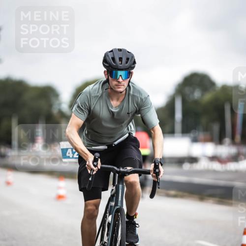 16.08.2026 - KN Förde Triathlon 2026 H.Heesch http://msf.ph/oto/9981155 16.08.2026 11:54:14 Radfahren  meine-sportfotos.de