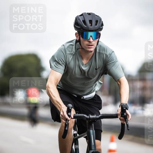 16.08.2026 - KN Förde Triathlon 2026 H.Heesch http://msf.ph/oto/9981163 16.08.2026 11:54:14 Radfahren  meine-sportfotos.de
