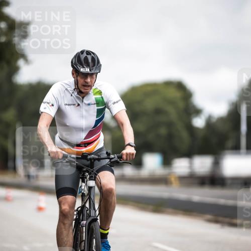 16.08.2026 - KN Förde Triathlon 2026 H.Heesch http://msf.ph/oto/9981178 16.08.2026 11:54:18 Radfahren  meine-sportfotos.de
