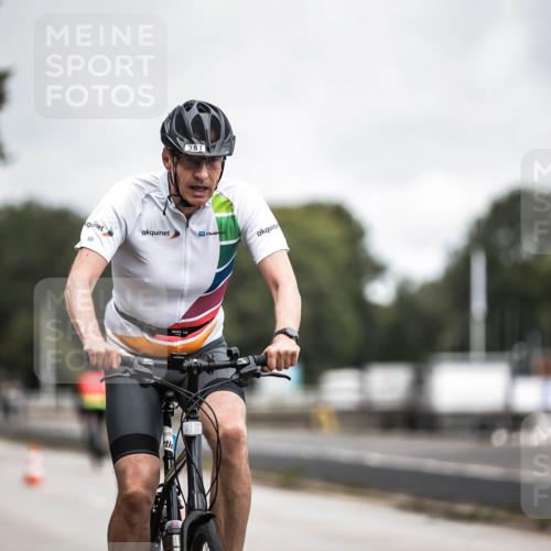 16.08.2026 - KN Förde Triathlon 2026 H.Heesch http://msf.ph/oto/9981182 16.08.2026 11:54:18 Radfahren  meine-sportfotos.de