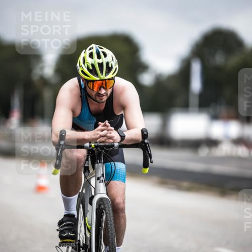 16.08.2026 - KN Förde Triathlon 2026 H.Heesch http://msf.ph/oto/9981217 16.08.2026 11:55:25 Radfahren  meine-sportfotos.de