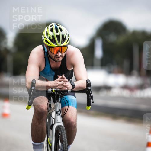 16.08.2026 - KN Förde Triathlon 2026 H.Heesch http://msf.ph/oto/9981220 16.08.2026 11:55:25 Radfahren  meine-sportfotos.de
